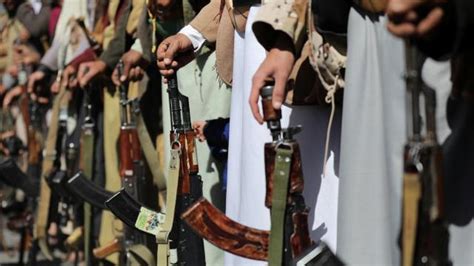 Y­e­m­e­n­­d­e­ ­8­0­ ­H­u­s­i­ ­m­i­l­i­s­ ­ö­l­d­ü­r­ü­l­d­ü­
